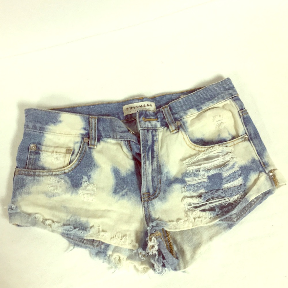 Bullhead Jean shorts